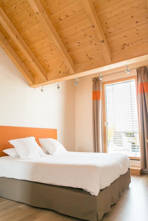 Ame De La Terre Bed & Breakfast Ruffey-lès-Échirey Ruang foto