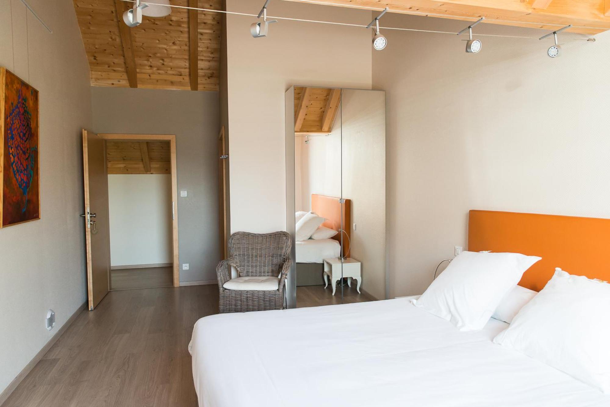 Ame De La Terre Bed & Breakfast Ruffey-lès-Échirey Ruang foto